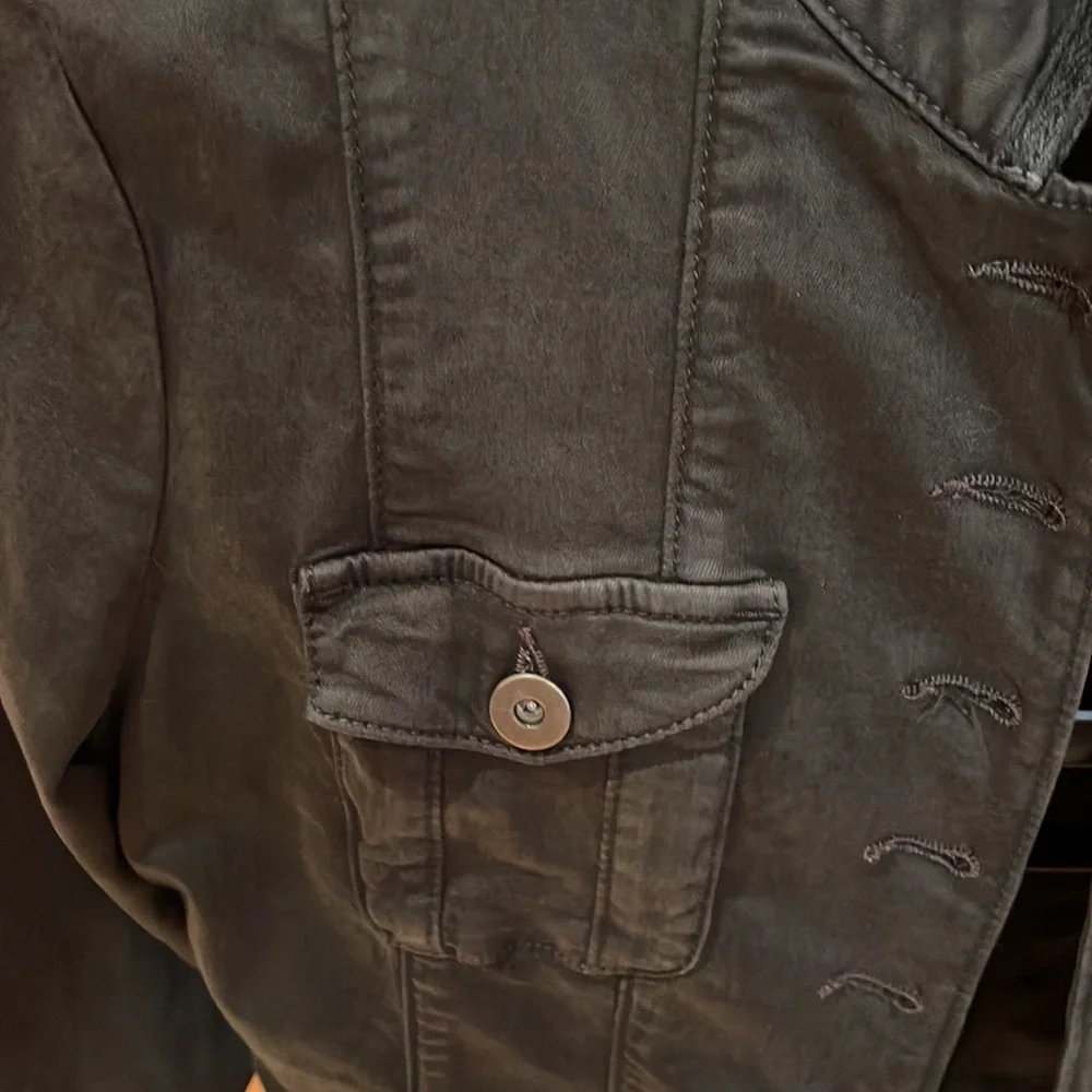 Lightweight jacket - Picture 3 of 7